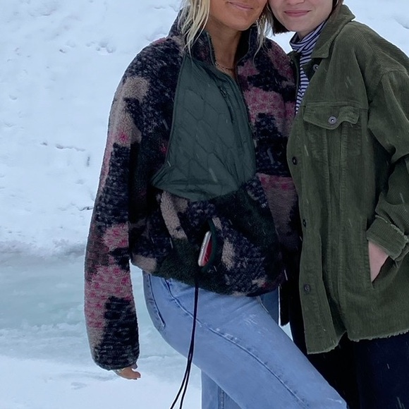 Fleece jacket - Picture 4 of 5